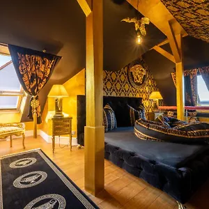 https://n-vogue-apartment.dresdenhotels.net