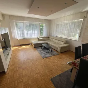 https://apartment-koln-porz.dusseldorf-hotel.net